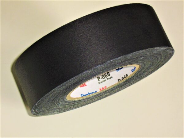 GAFFER TAPE NEGRO 2